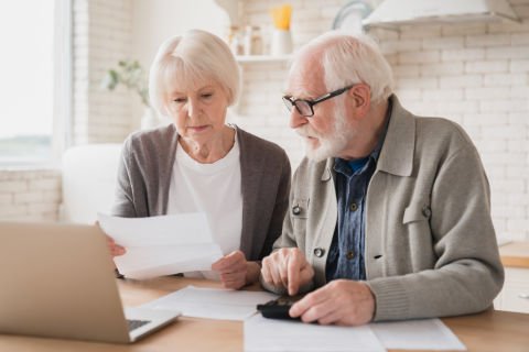 Health insurance rebate slashed for seniors